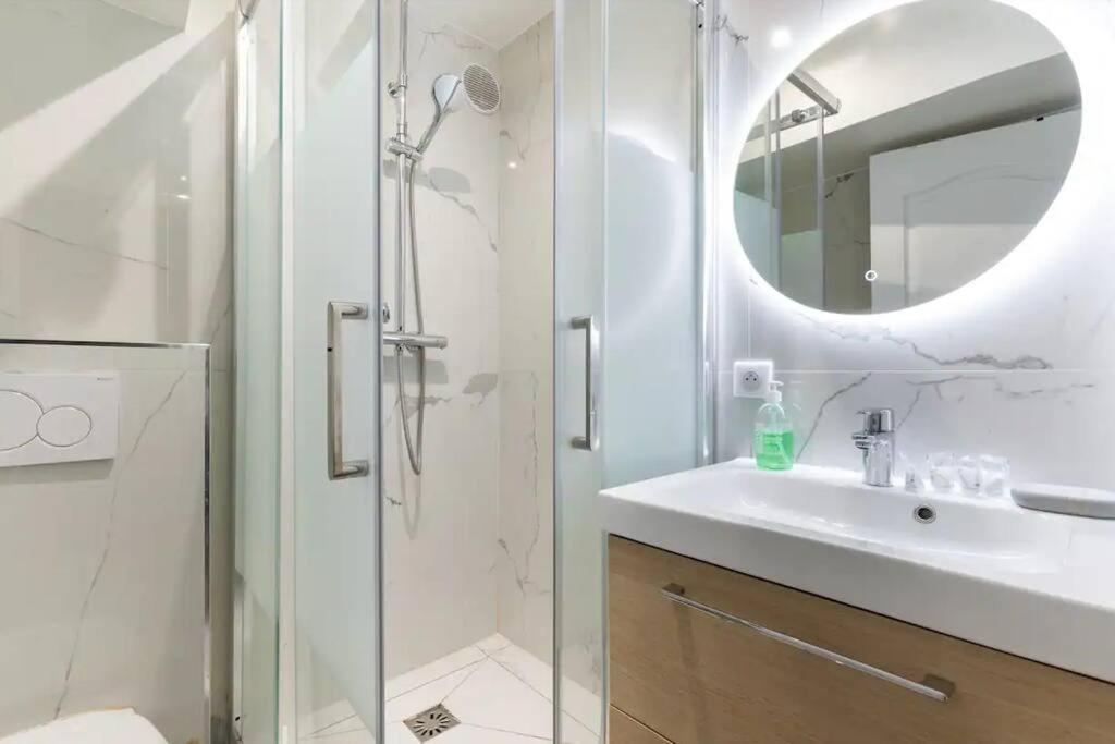 Grands Boulevards 52 Cosy 1br-4p Appartement Parijs